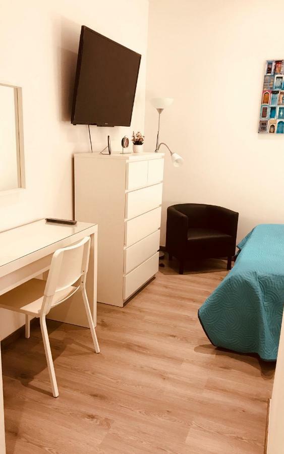 St. Julians Homestay Saint Julian's Ngoại thất bức ảnh